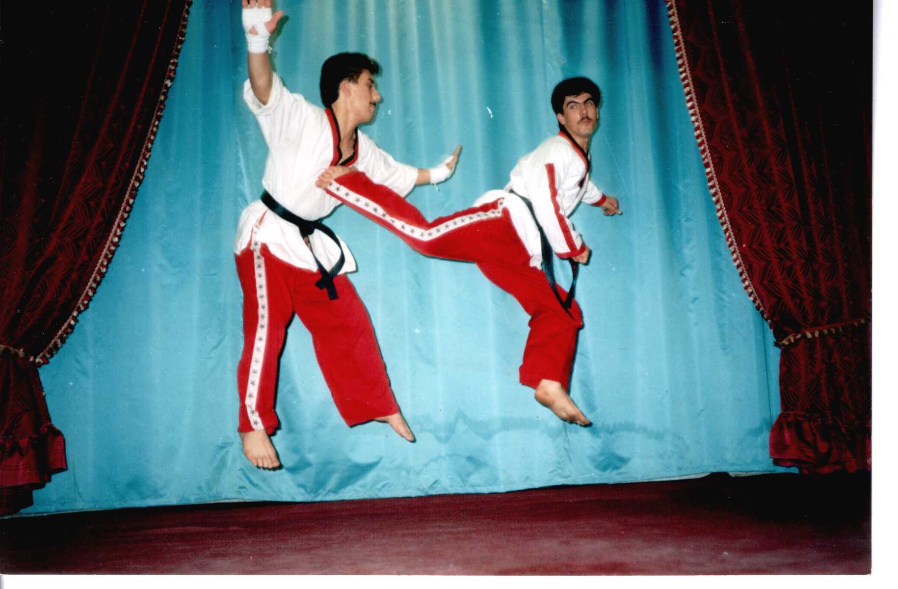 bahaddin06.jpg (134617 bytes)